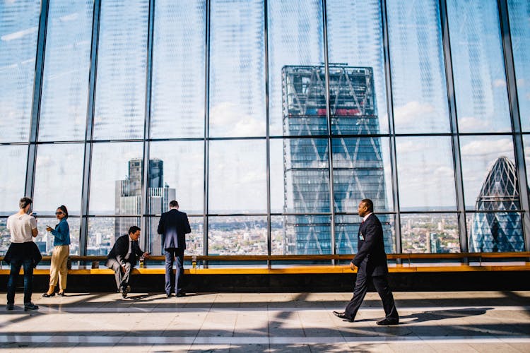 High-Value Financial Mediator